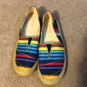 Nine West colorful slip ons...worn once!